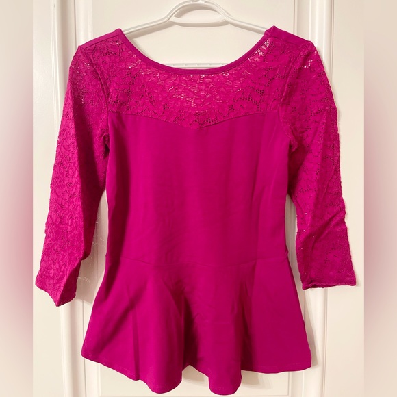 Top - Picture 1 of 3